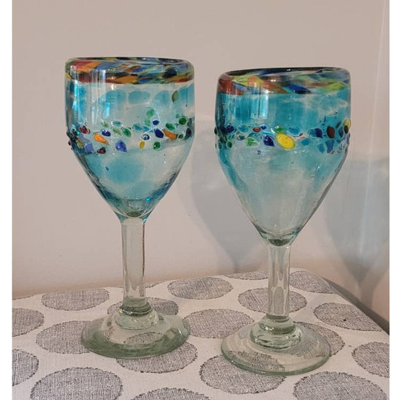 Handmade Other - Set of 2 Confetti Pebbled Textured Handblown Mexican Wine Glasses